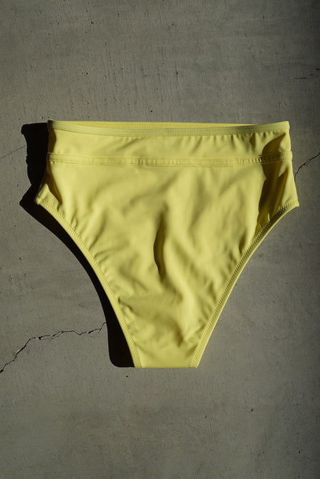 DENIZERI<BR>EGE BIKINI SET<BR>in LEMON