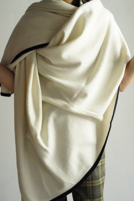 EXTREME CASHMERE<br>n°134 towel