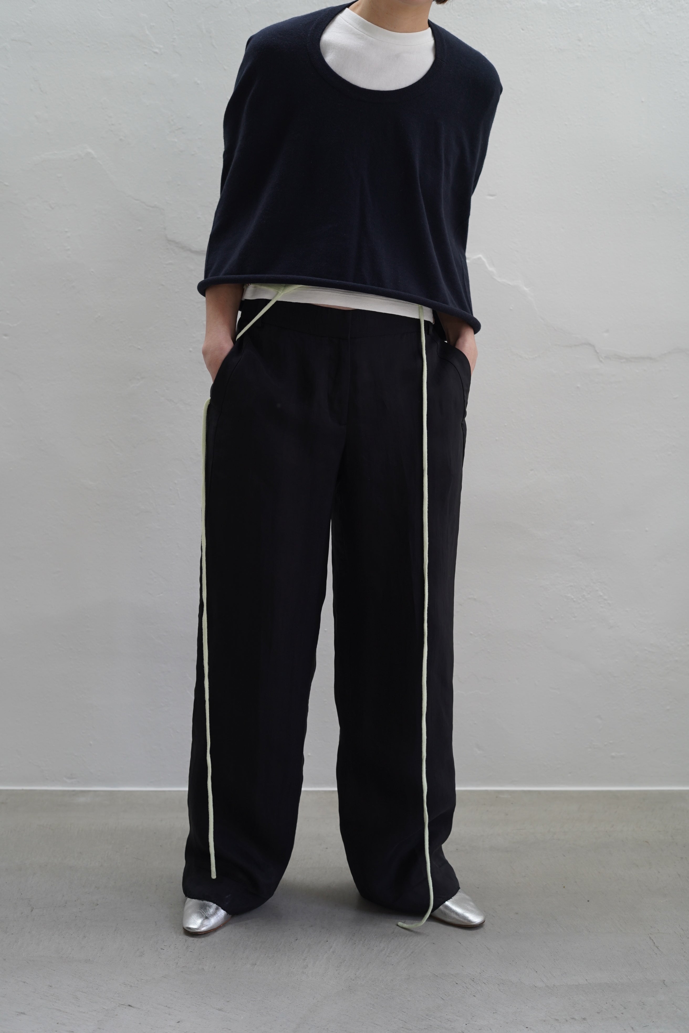 EXTREME CASHMEREn°272 shipin NAVY – PORT