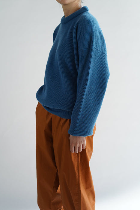 CRISTASEYA<br>PADDED COLLAR CASHMERE SWEATER<br>in BLUE