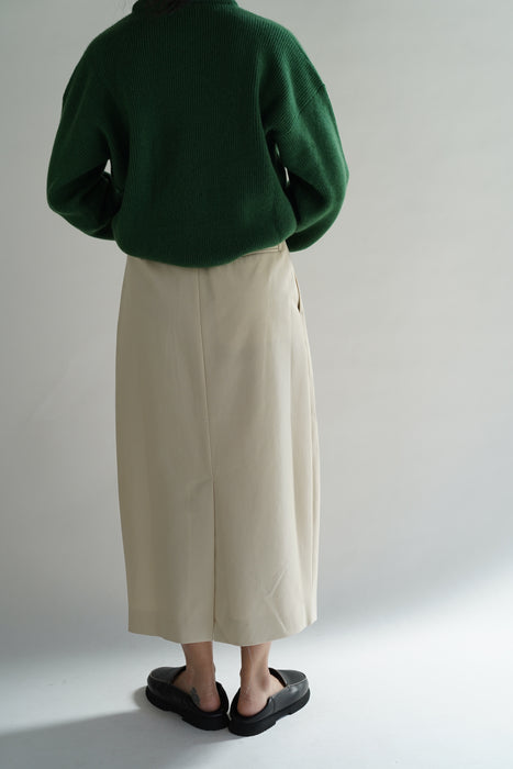 CRISTASEYA<br>PADDED COLLAR CASHMERE SWEATER<br>in GREEN