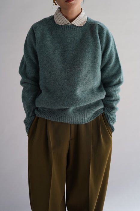 CRISTASEYA<br>FELTED SHETLAND RAGLAN SWEATER