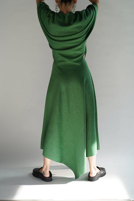 CRISTASEYA<br>DIAMANTE SKIRT<br>in GREEN