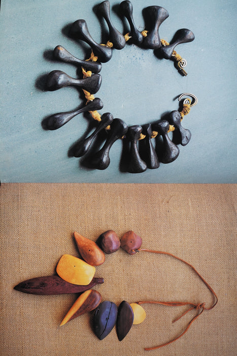 ALEXANDER CALDER<br>JEWELRY BOOK/ HC