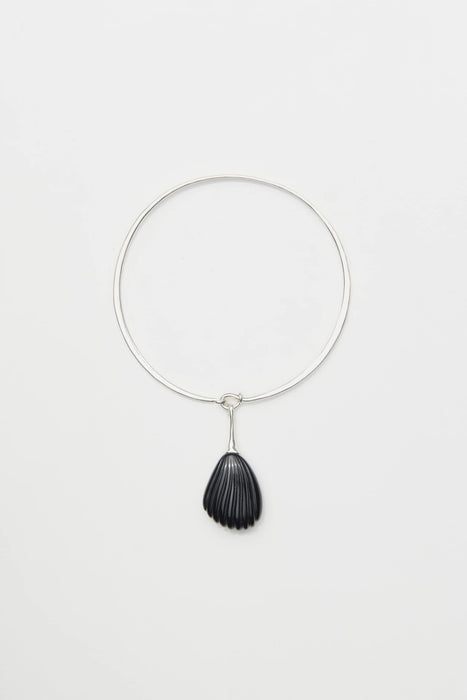 SOPHIE BUHAI<br>ONYX COQUILLE COLLAR<br><br>SOLD OUT