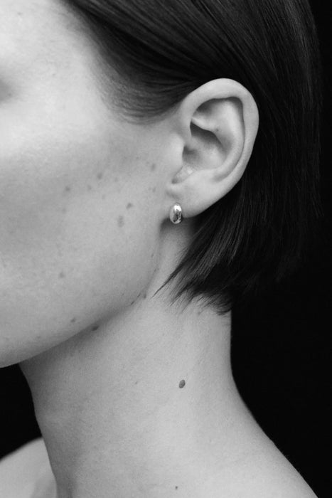 PRE ORDER<BR><BR>SOPHIE BUHAI<br>Tiny Egg Studs